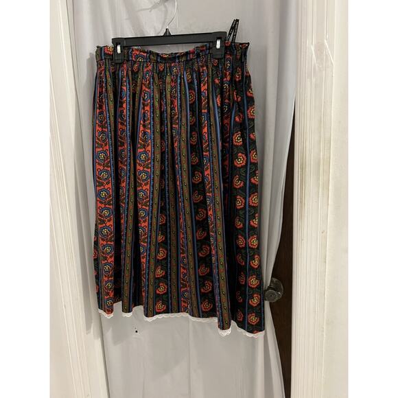 Original Alpen Trachten Black Green Red Floral Striped Dirndl Skirt Lace Trim 46 - Picture 5 of 8